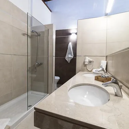 Apartment Anchieta 60 *